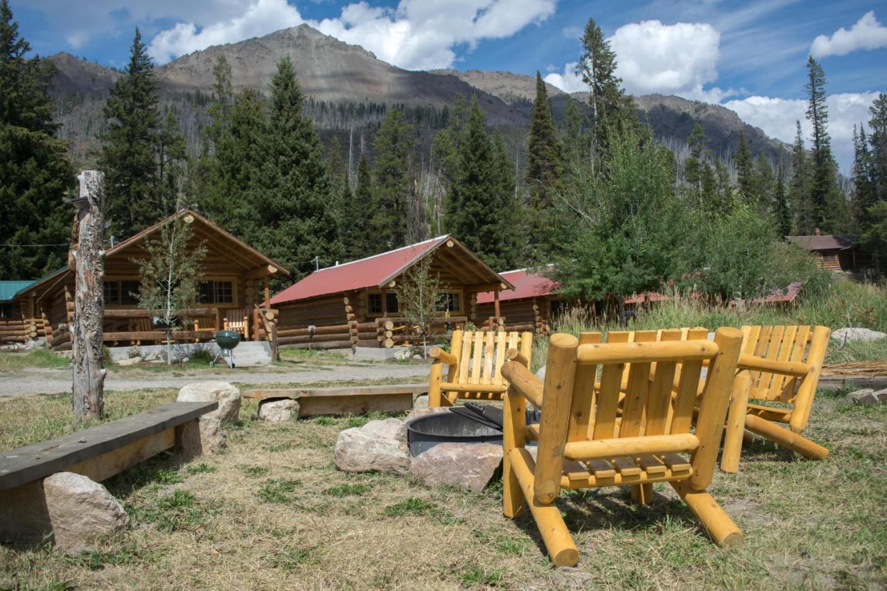 Silver Gate Lodging Cooke City Εξωτερικό φωτογραφία